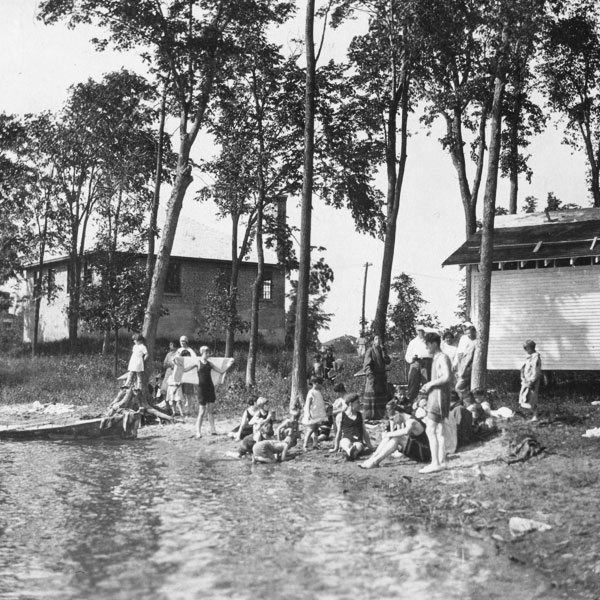 La plage avant 1925.
